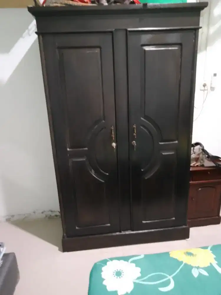 lemari 2 pintu jati