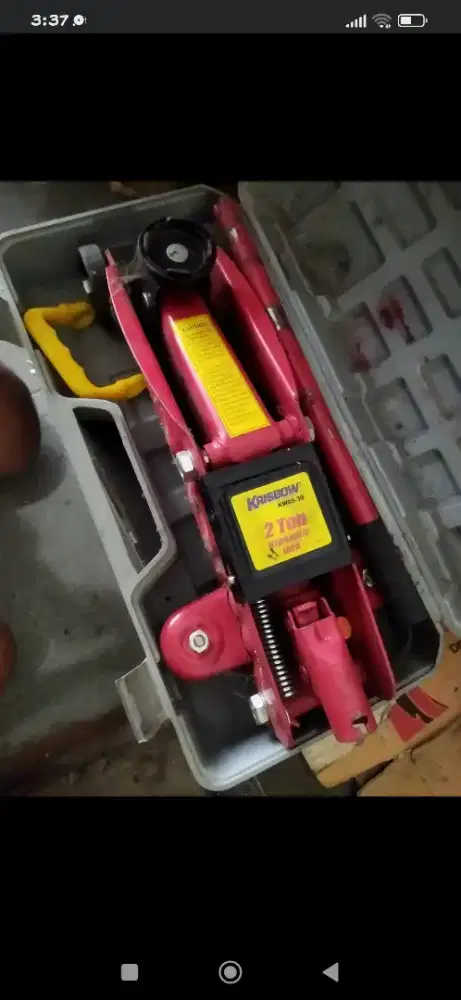 Dongkrak krisbow 2 ton, mulus