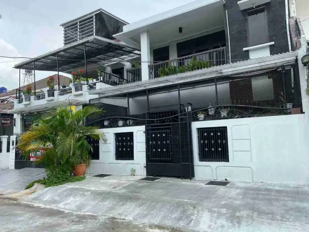 rumah 2,5 lantai di kayu putih jakarta timur