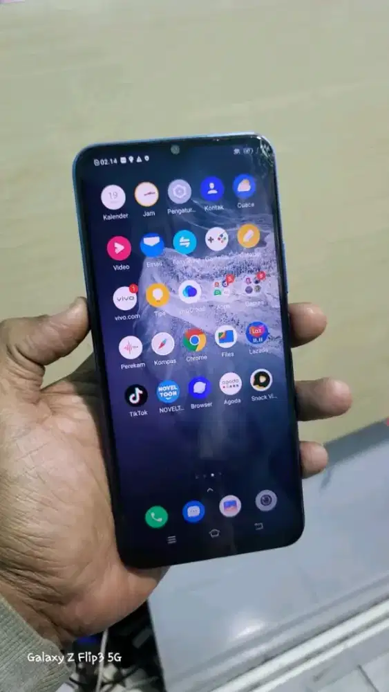 Vivo y20 3/64 4g lte