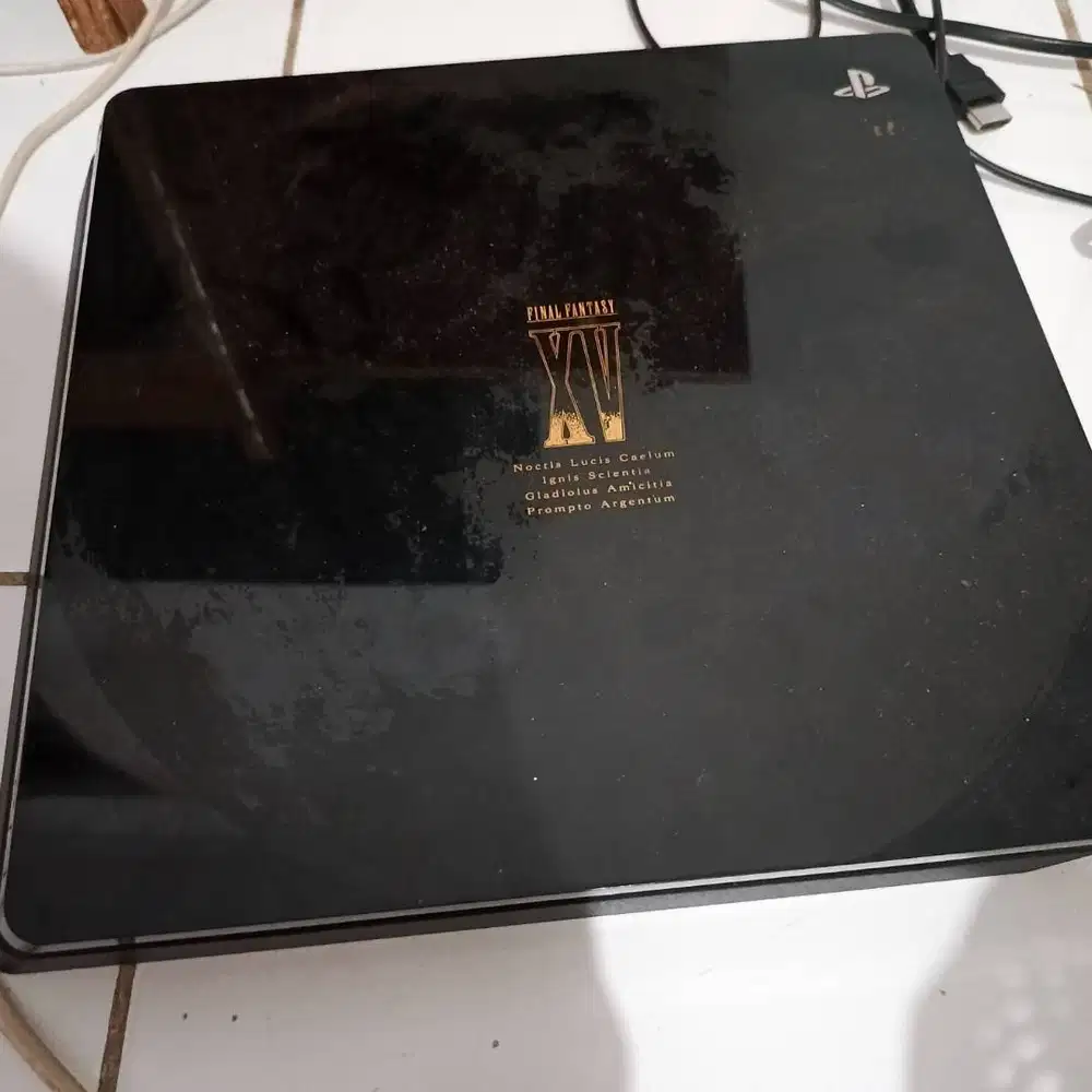 Ps 4 slim hen 12 seri 20