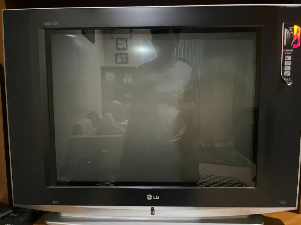 TV Tabung LG Rusak ukuran sekitar 32-3 inch (Gambar hilang, suara ada)