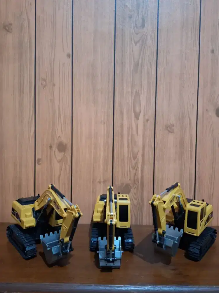 Excavator mainan anak