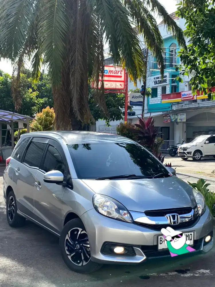 Mobilio 1.5 E Cvt 2016 pemakai sendiri