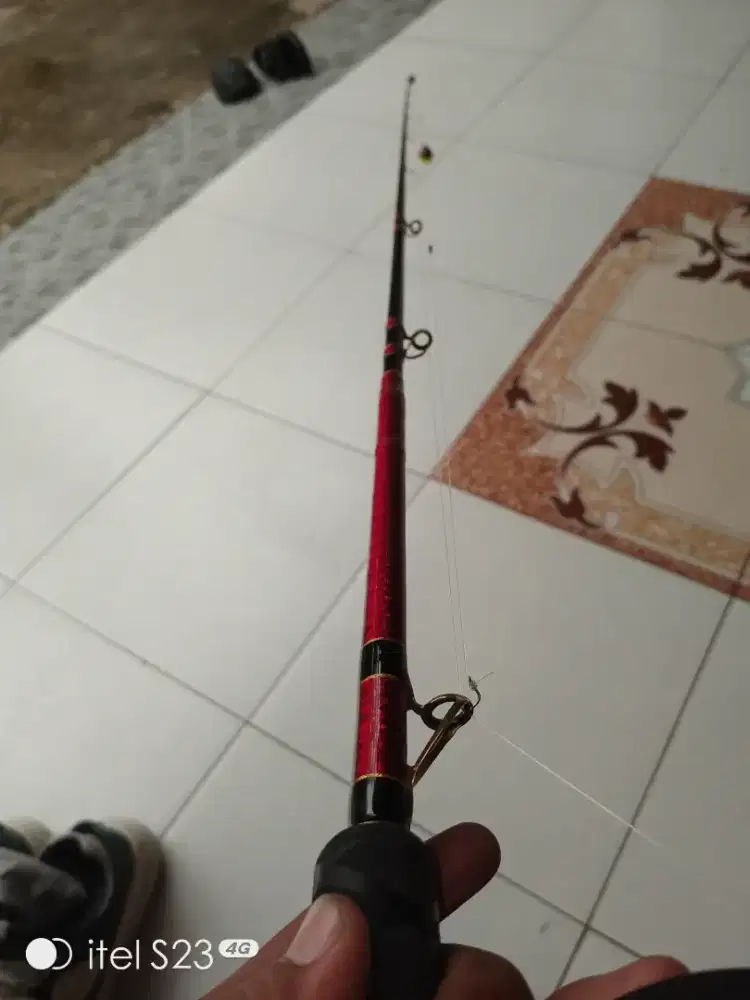 Joran Besutan Octopus