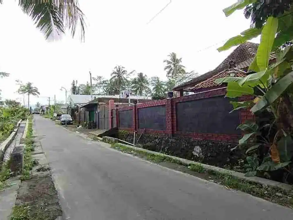 VILLA MURAH TANAH SUPER LUAS SHM DIJUAL CEPAT DI PAKEM