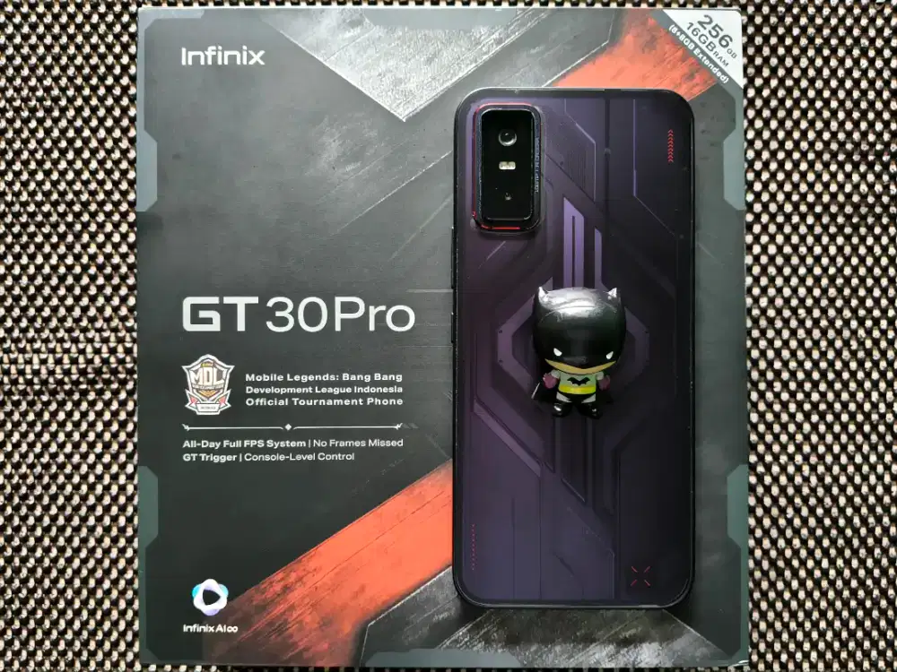 infinix gt 30 pro 5g 8/256 special gift box