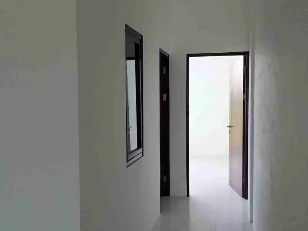 DISEWAKAN RUKO BARU RUNGKUT LOR LOKASI STRATEGIS DKT PASAR SOPONYONO