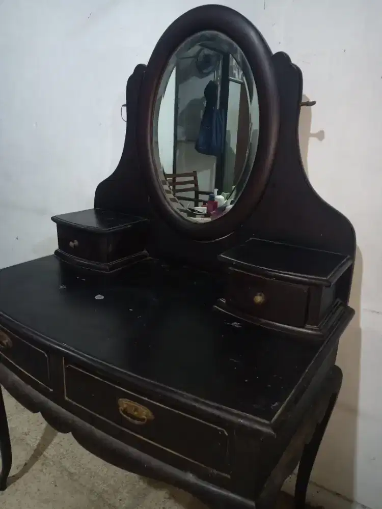 Meja Rias jadul mulus jati