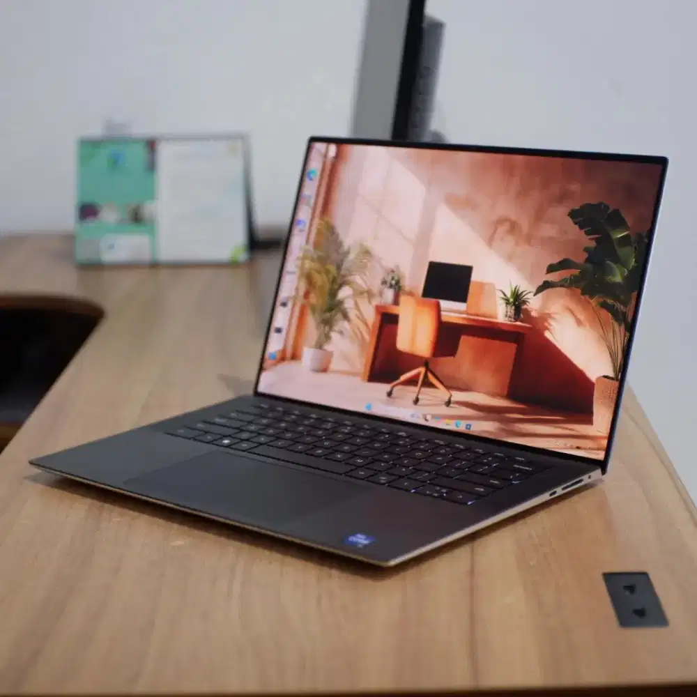 Dell XPS 15 9510 i7 RTX 3050ti RAM 32GB