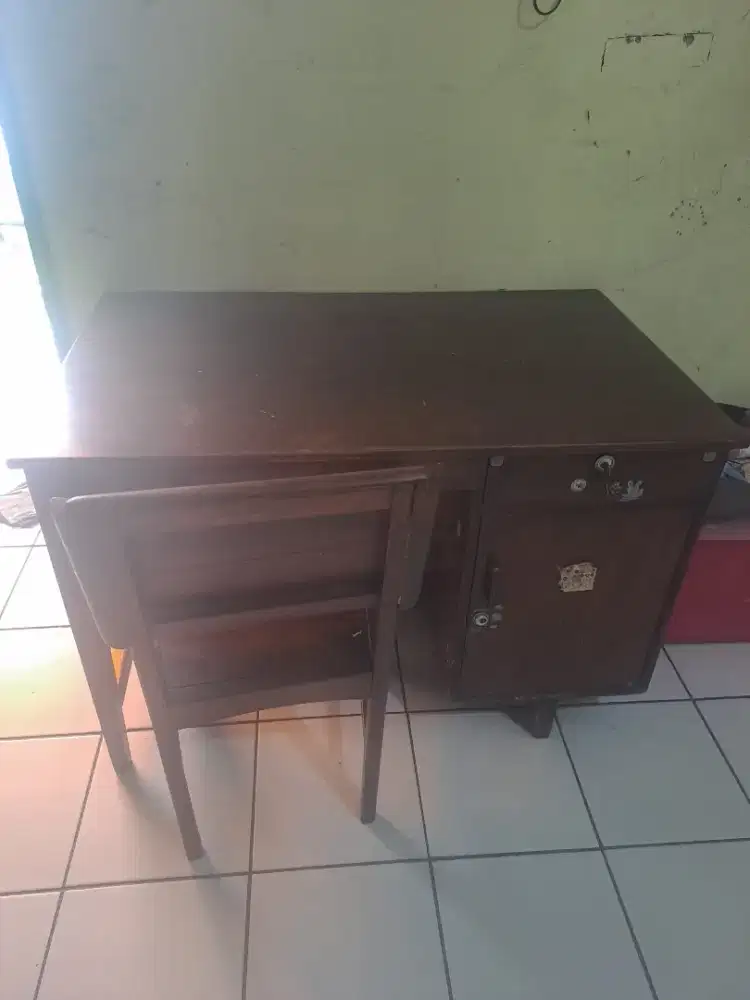 Jual meja plus kursi jadul jati asli