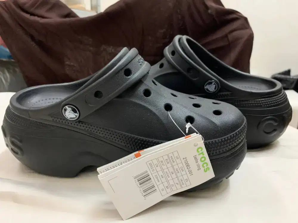 CROCS BELLA CLOG BLACK M4 W6