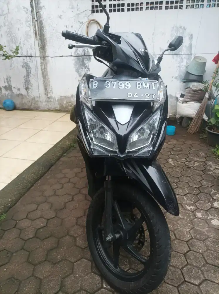 Vario Tekhno 125 KZR 2012