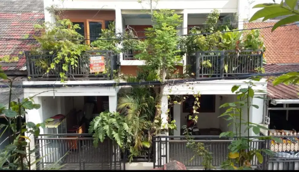 RUMAH MEWAH DI CIPINANG