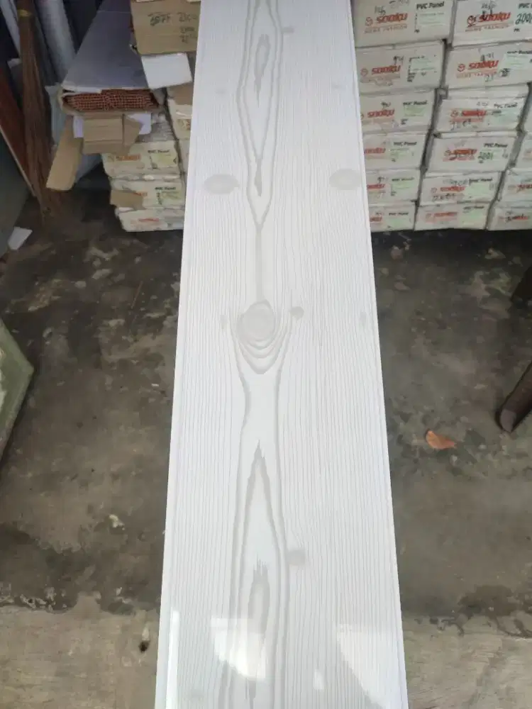 PLAVON PVC GLOSSY BERKUALITAS