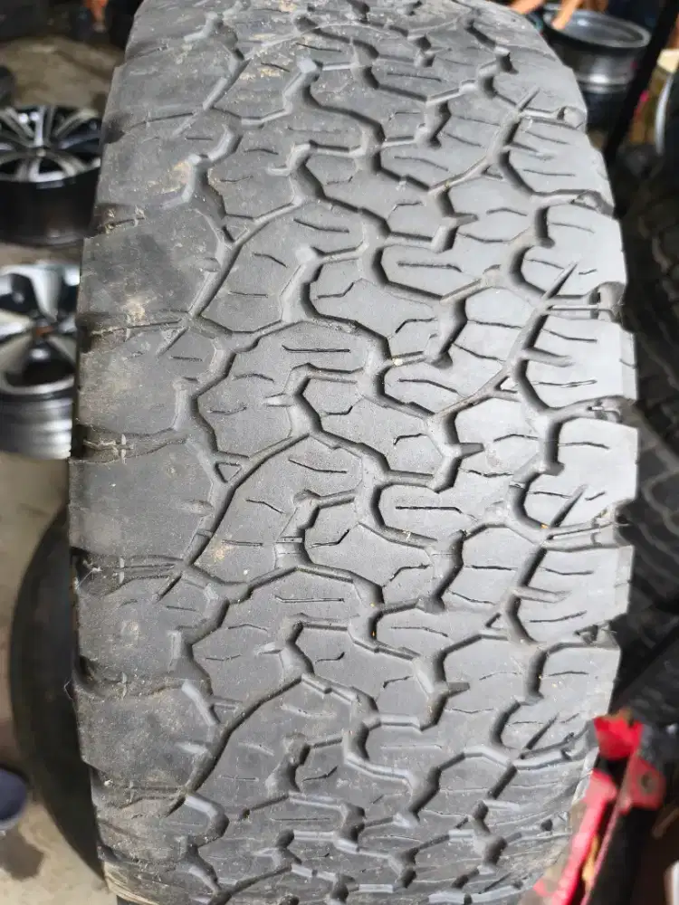 Bf Goodrich 275 70 R16