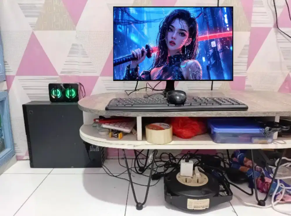 PC GAMING DESIGN + LCD + RAM 8 GB + VGA 1 GB + HD 500 GB + GAMES APP