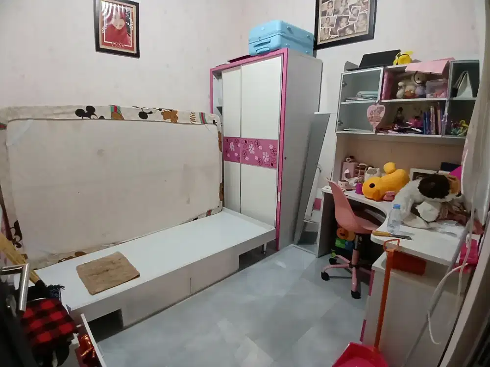 Furniture Lengkap Kamar Anak Perempuan