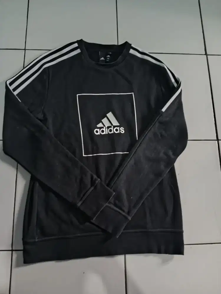 crewneck adidas