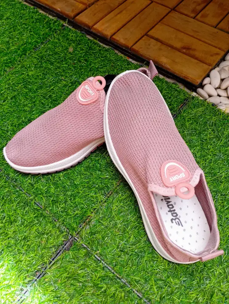 Slip on import murah