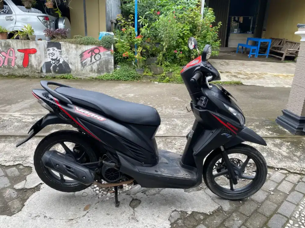 Vario esp hitam doff THN 2016 plat AB Bantul