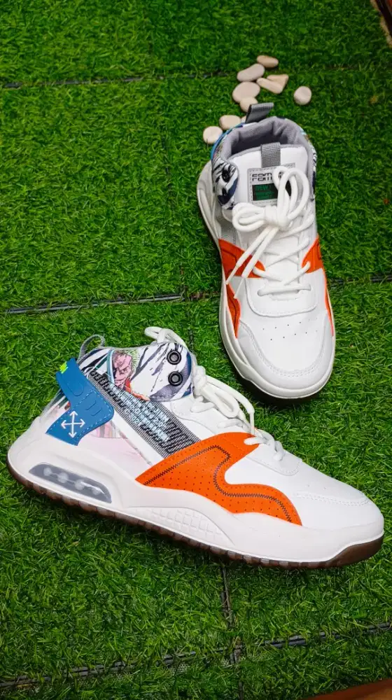 Sepatu anime import premium