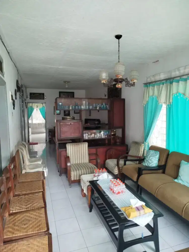 Dijual rumah lokasi tengah kota,akses mudah