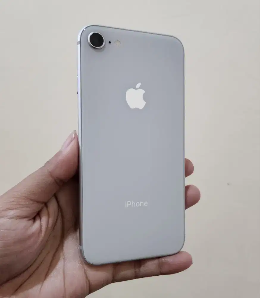 Iphone 8 64gb silver