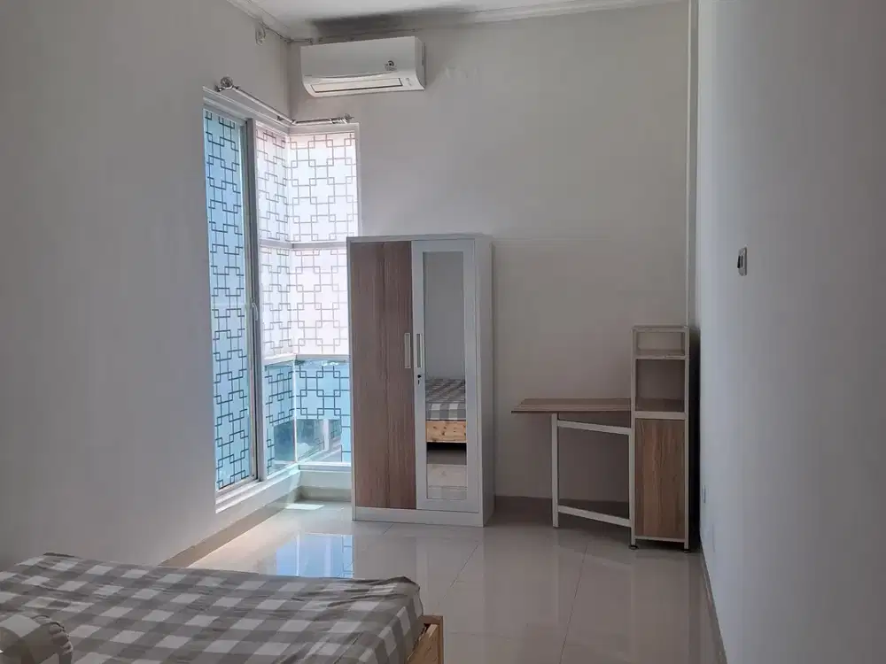 Disewakan kamar Kos Putri kamar mandi dalam di gading serpong