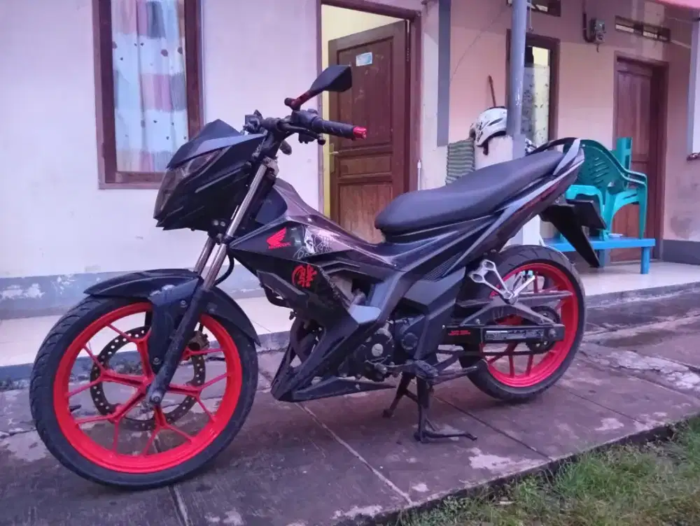 Jual motor SONIC 150R