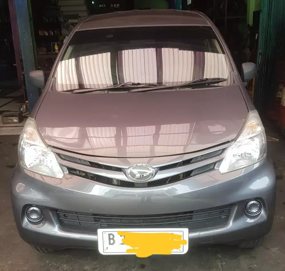 Mobil Dijual Daihatsu Xenia Type X 1.3 MT
