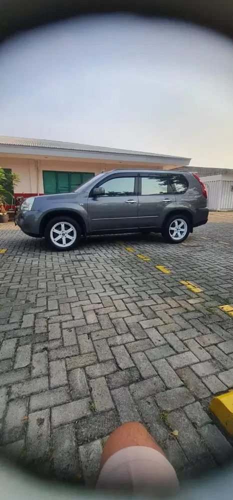 Nissan X-Trail 2010 Bensin