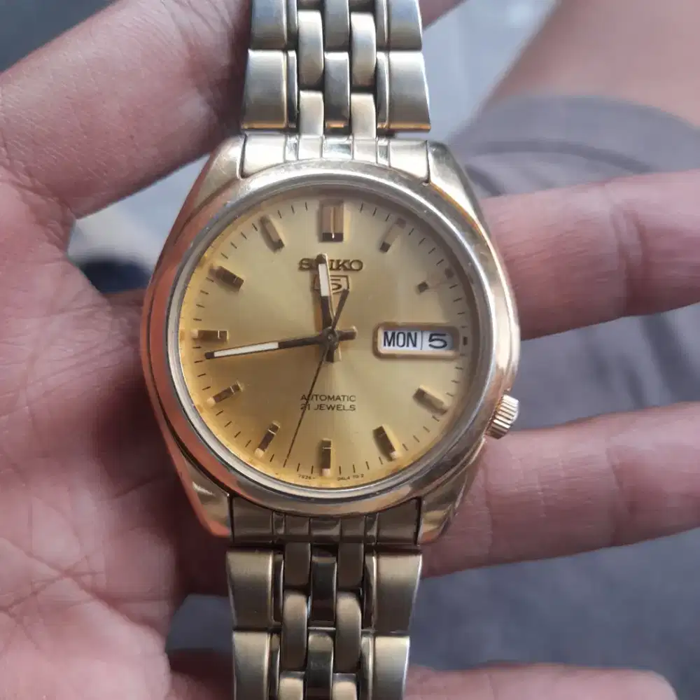 Jam seiko 5 automatic