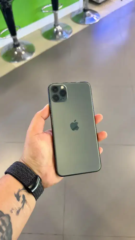 iPhone 11 promax 256gb ex iBox