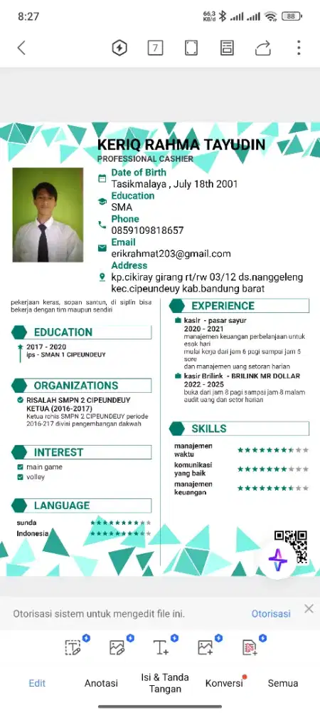 Mencari lowongan pekerjaan