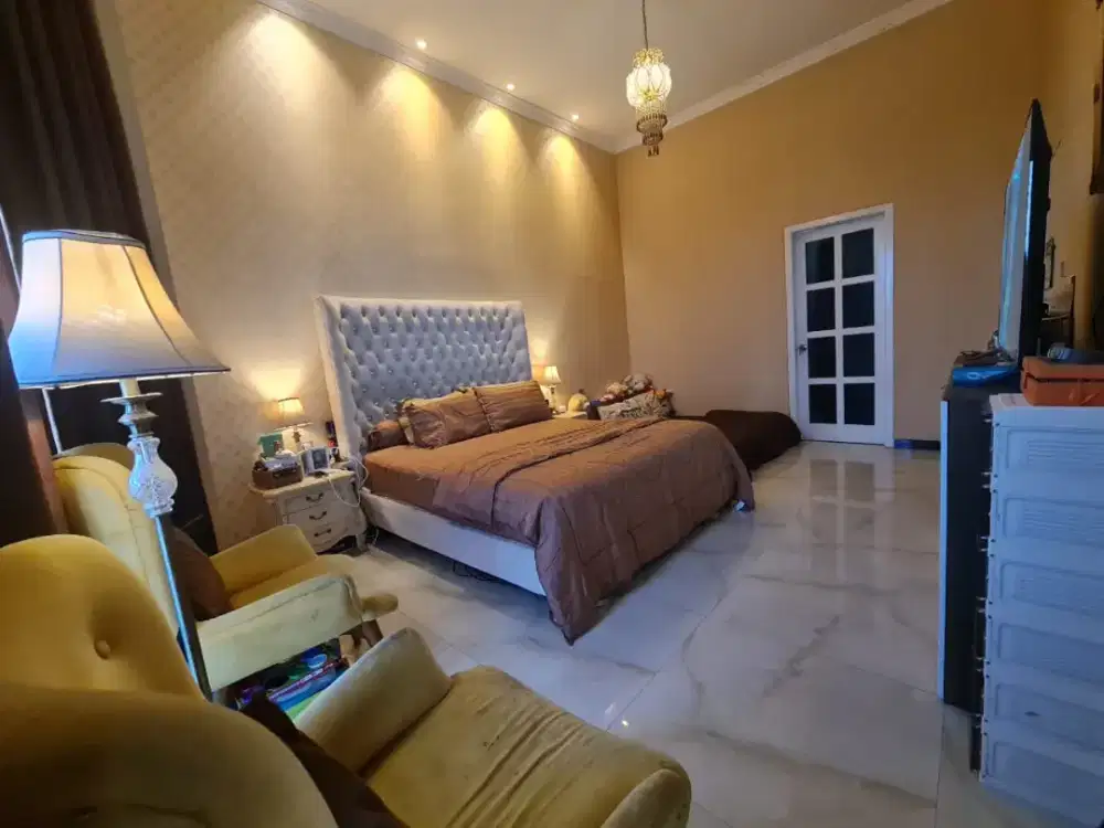 Murah dijual rumah mewah siap huni ngaliyan full furniture