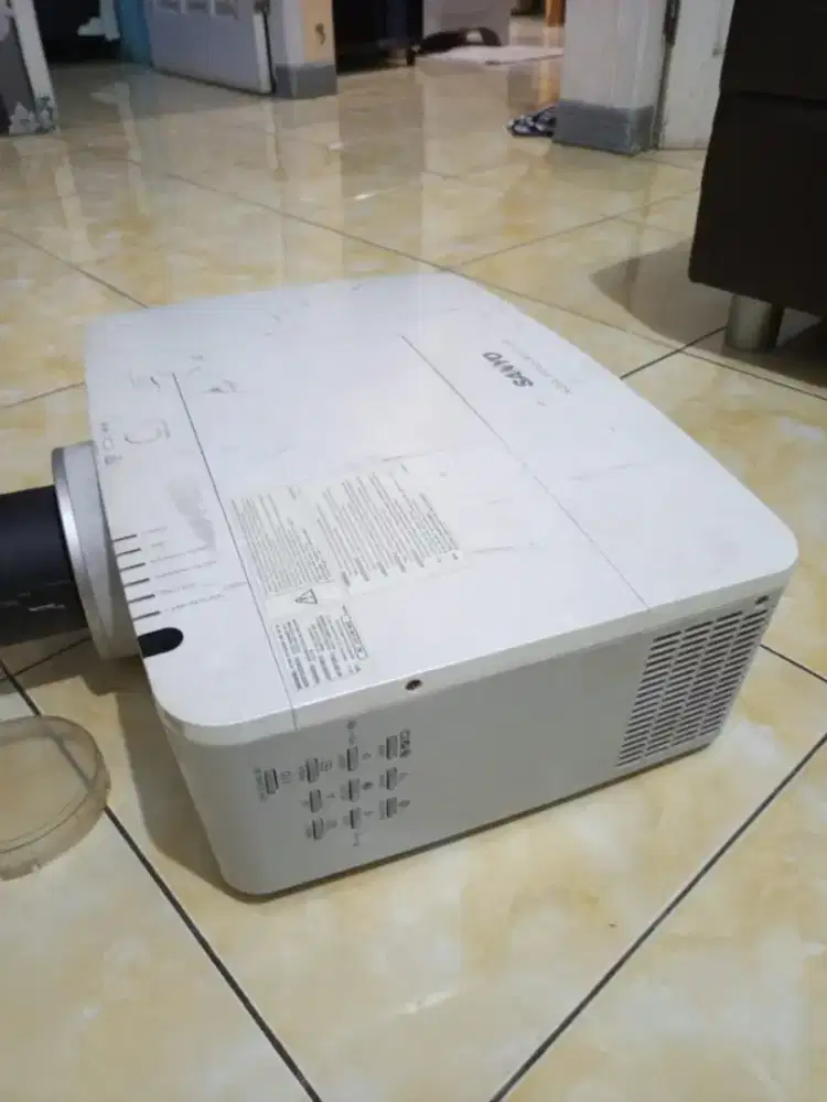 Proyektor Sanyo mx150