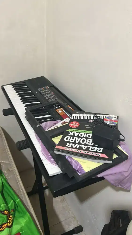 Keyboard Yamaha F51