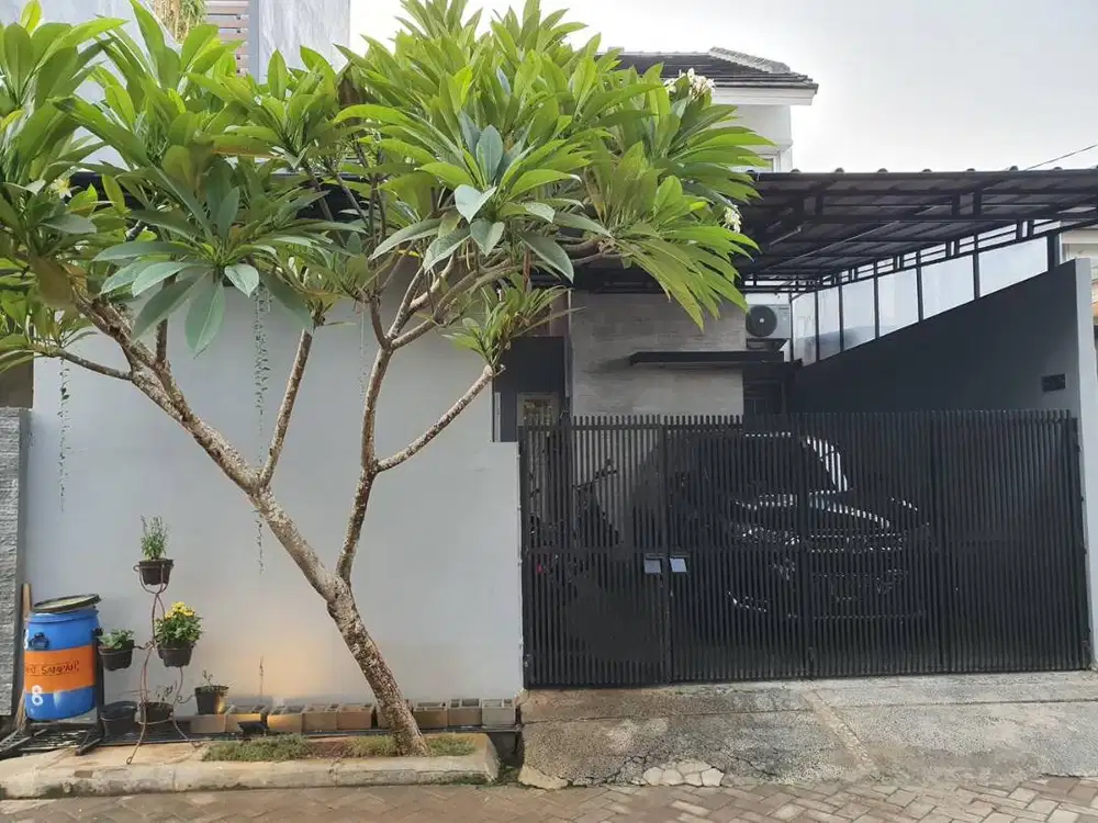 Dijual Rumah Strategis Dkt Sta Sudimara di Ciputat Tangsel OM-17682