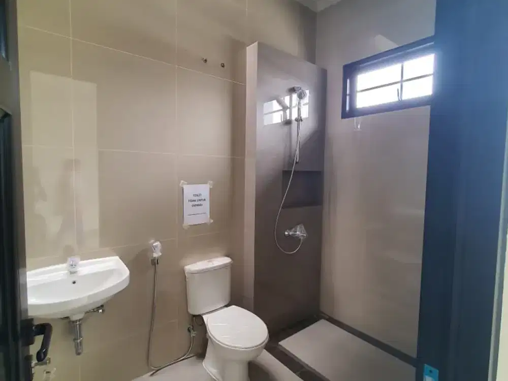 rumah Baru dalam kompleks Bintaro