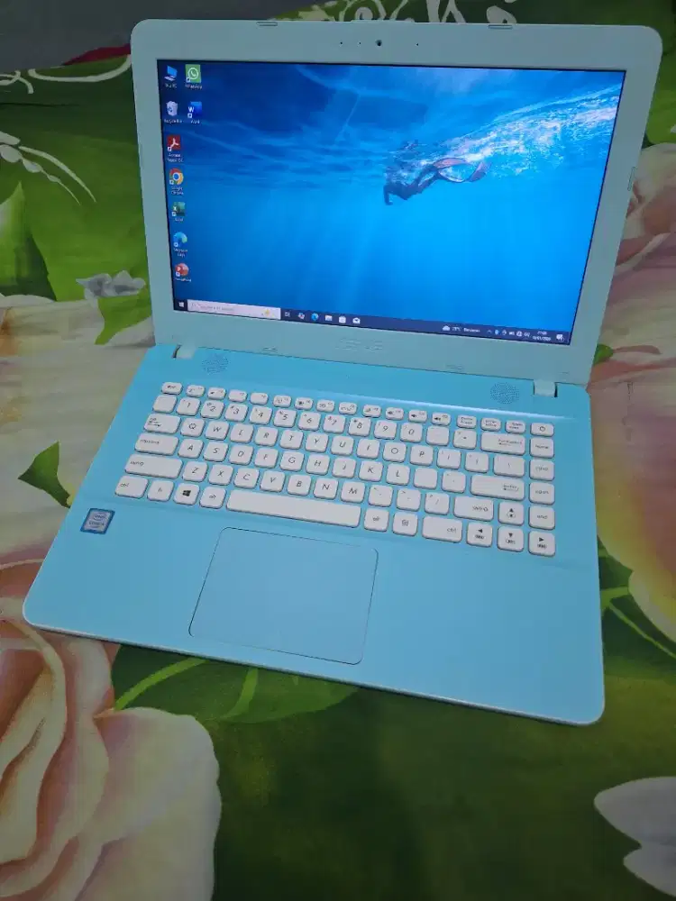 Bismillah dijual laptop asus core i3 mulu siap pakai ssd128gb