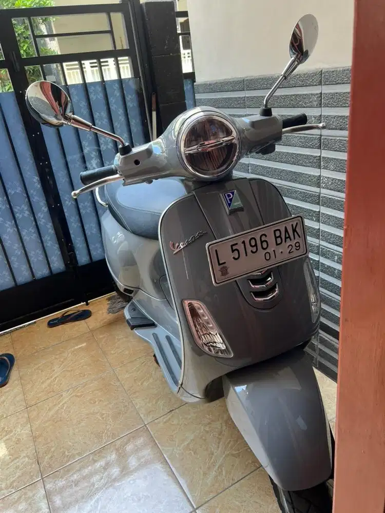 Vespa matic seperti baruu