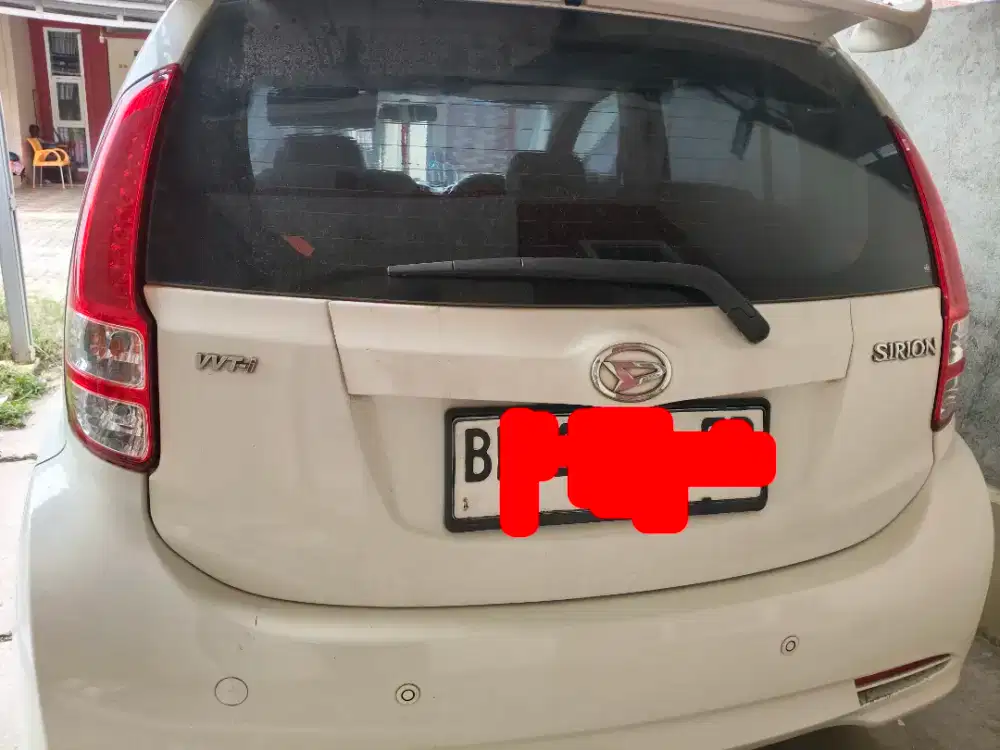 Jual mobil sirion manual 2013 harga 85.000.000 nego