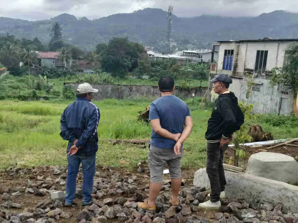 tanah cisarua puncak dijual luas 700m2 dekat jl raya utama puncak