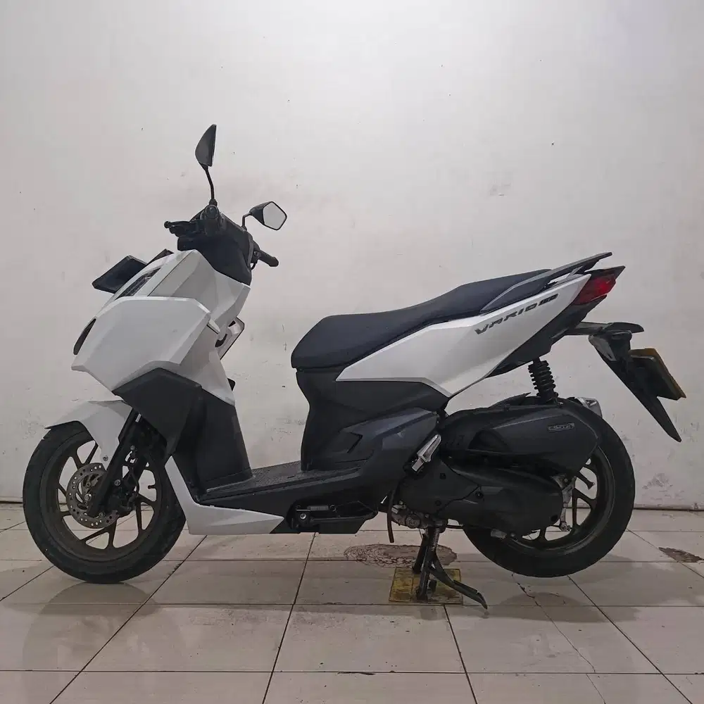 HONDA VARIO 160 CBS 2024 DP MURAH 800 RIBU GUYSS