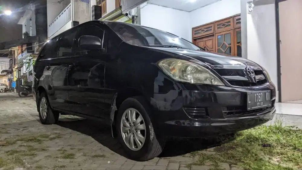 Innova E 2005 Manual