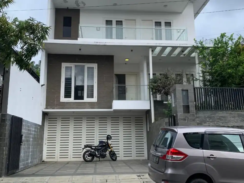 Rumah mewah + kolam renang jl papandayan murah dibawah NJOP