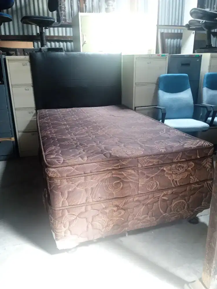 DIJUAL SPRING BED DORONG 2 IN 1 MERRYLAND 4 KAKI 120X200 BEKAS 75%