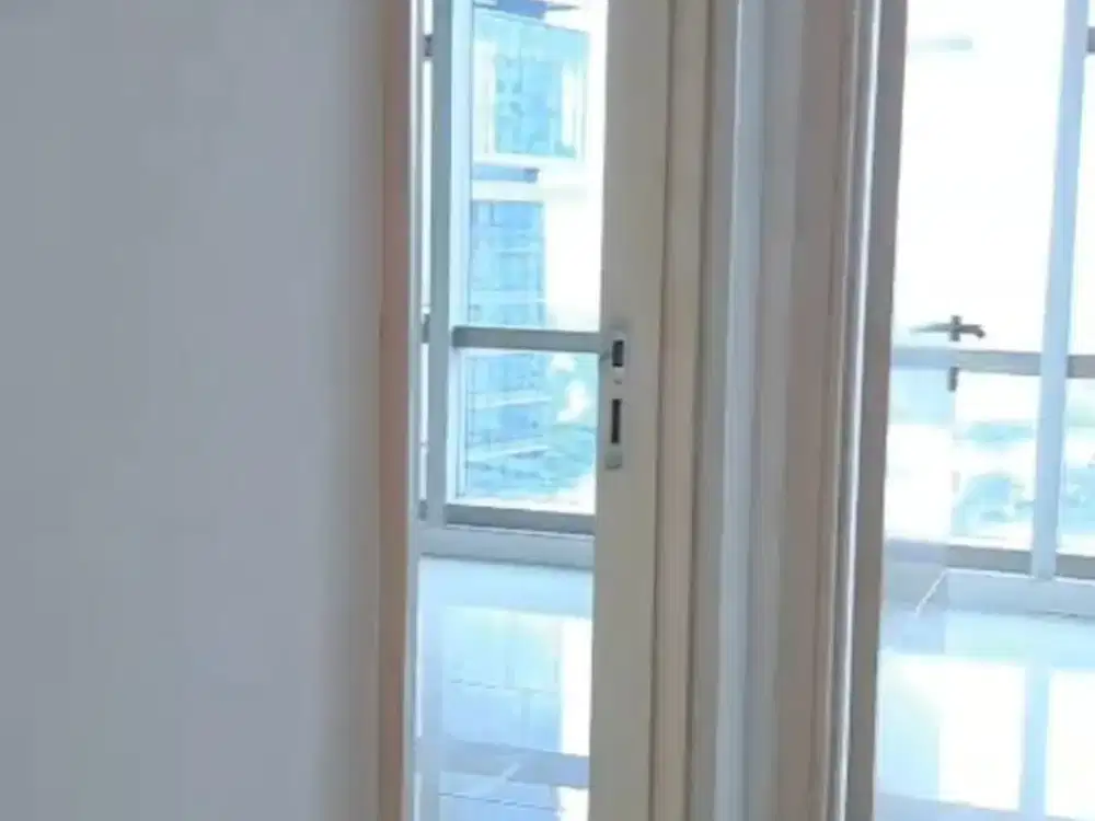 JUAL APARTMENT SURABAYA LA RIZ 2 BEDROOM KOSONG MURAH