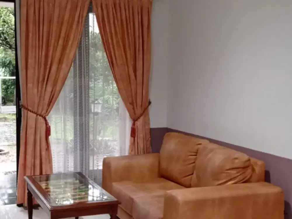 Rumah siap huni di Pandanaran Hill